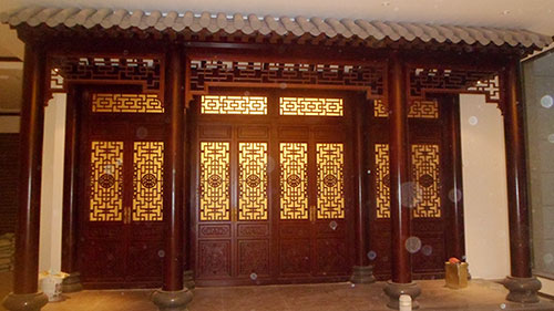 许昌喜迎门中式木作为大家介绍传统中式门窗的种类